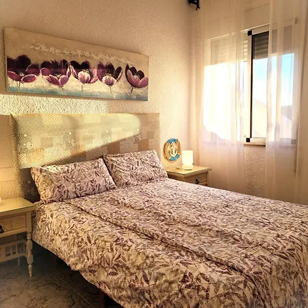 At Seafront With Private Garden-655 *