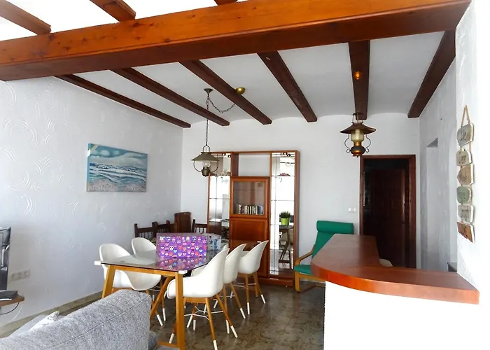 펜션 At Seafront With Private Garden-655 *