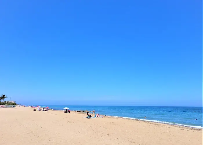 At Seafront With Private Garden-655 펜션 데니아